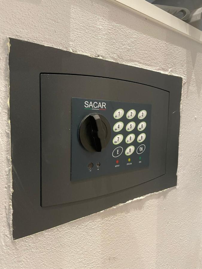 Civico29 Appartamento Bilocale Como Bagian luar foto